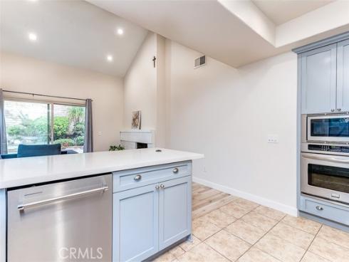 2059  Seaview  , Fullerton, CA