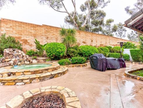 2059  Seaview  , Fullerton, CA