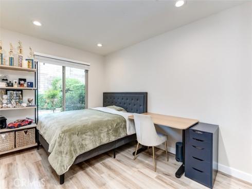 2059  Seaview  , Fullerton, CA