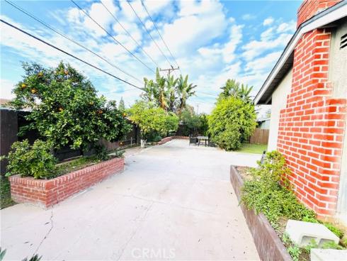 309 N Orange Avenue, Fullerton, CA