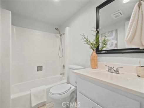 1536  Windsor  , Fullerton, CA