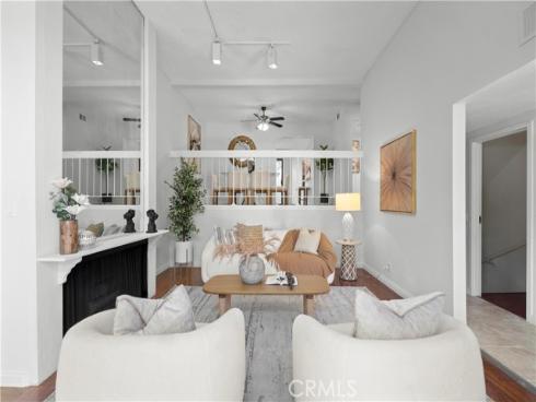 1536  Windsor  , Fullerton, CA