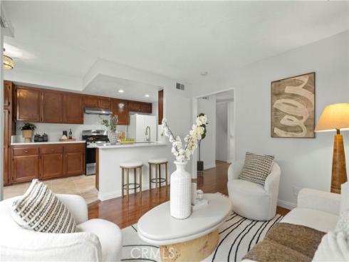 1536  Windsor  , Fullerton, CA