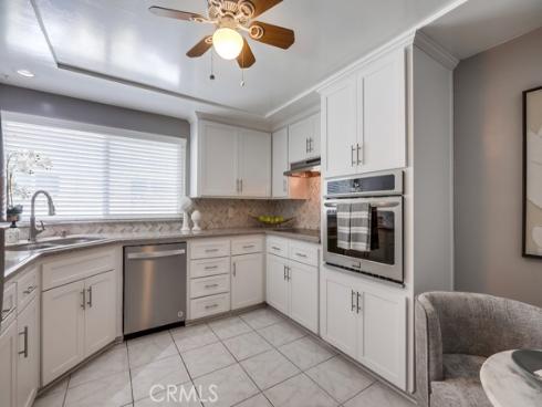 1354  Shadow  102  Lane, Fullerton, CA