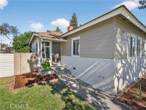 467 W Orangethorpe  , Fullerton, CA