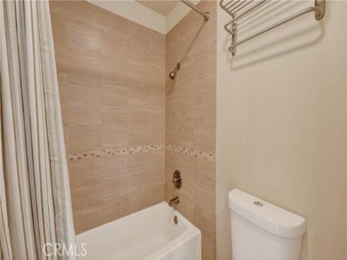 400 N Acacia  D16 , Fullerton, CA