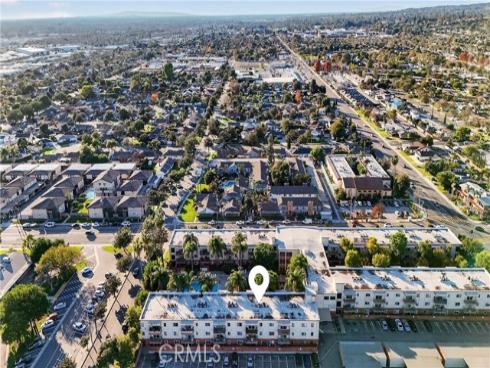 400 N Acacia  D16 , Fullerton, CA