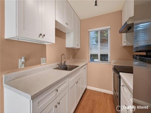 400 N Acacia  D16 , Fullerton, CA