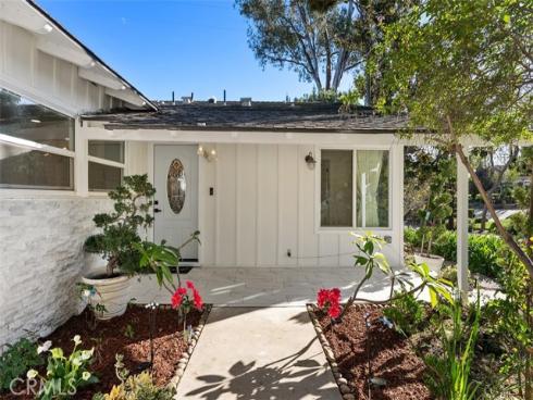 3030  San Juan Dr  , Fullerton, CA