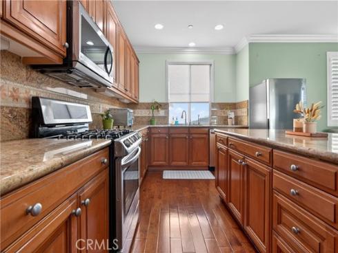 2128  Cittadin  , Fullerton, CA