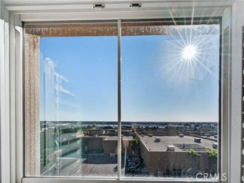 2128  Cittadin  , Fullerton, CA