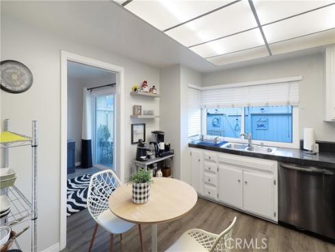 1318  Victoria  B , Fullerton, CA