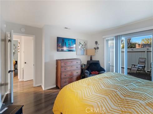 1318  Victoria  B , Fullerton, CA