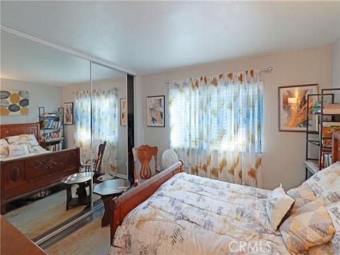 1318  Victoria  B , Fullerton, CA