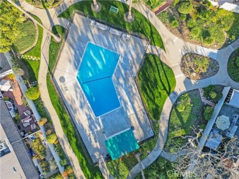 1318  Victoria  B , Fullerton, CA