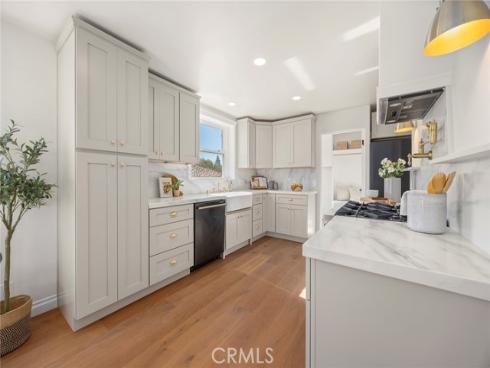 840  Grandview   Avenue, Fullerton, CA