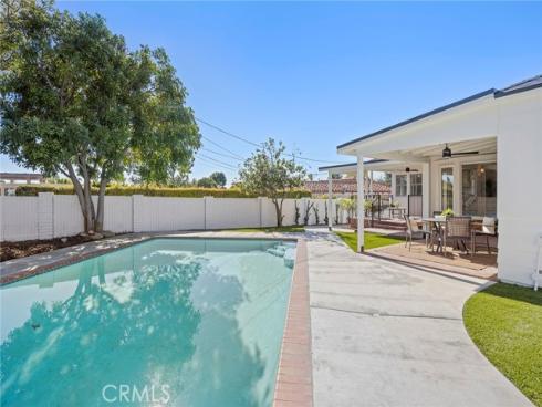 840  Grandview   Avenue, Fullerton, CA