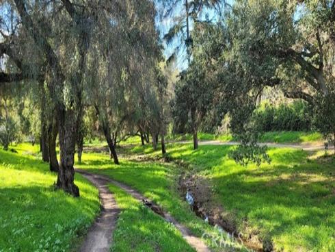 1060  Grandview  , Fullerton, CA