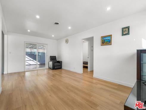 801 S Courtney Avenue, Fullerton, CA