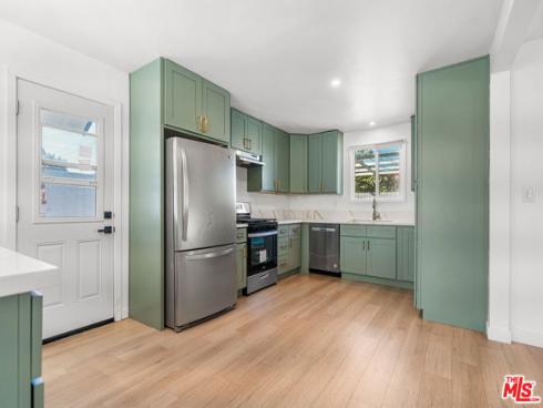 801 S Courtney Avenue, Fullerton, CA