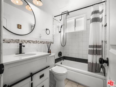 801 S Courtney Avenue, Fullerton, CA