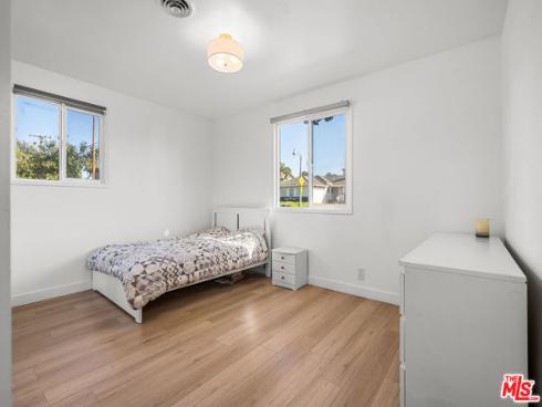 801 S Courtney Avenue, Fullerton, CA