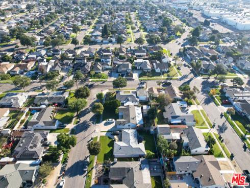 801 S Courtney Avenue, Fullerton, CA