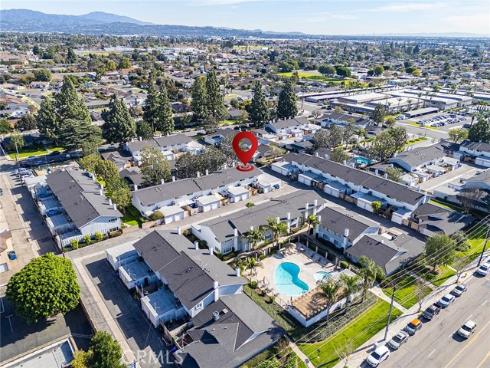 1323  Cameo Lane  , Fullerton, CA