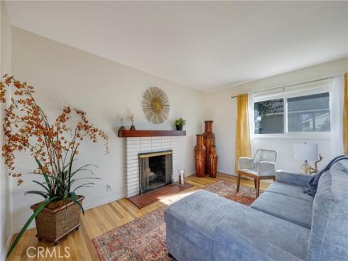 1343 W Oak  , Fullerton, CA