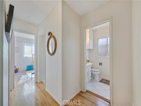 1343 W Oak  , Fullerton, CA