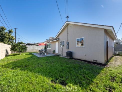 1343 W Oak  , Fullerton, CA