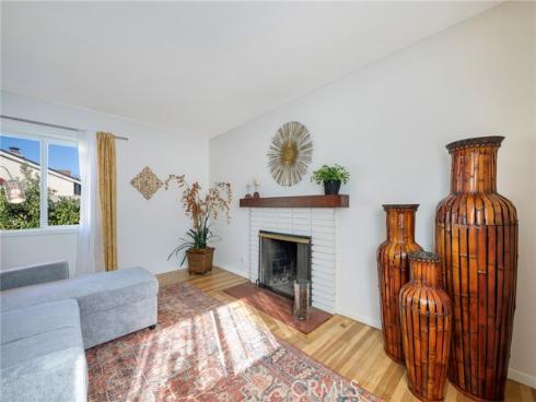 1343 W Oak  , Fullerton, CA