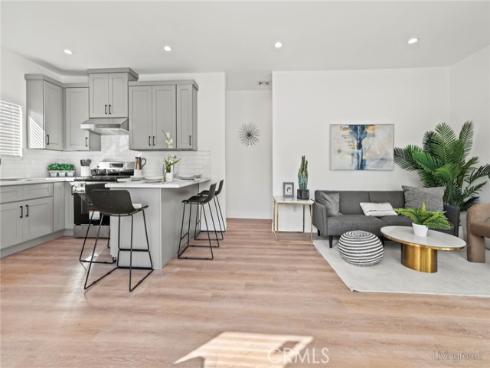 128 S Citrus Avenue, Fullerton, CA