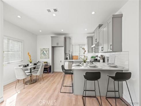 128 S Citrus Avenue, Fullerton, CA