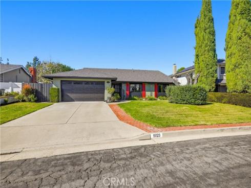 1923  Overlook Road  , Fullerton, CA