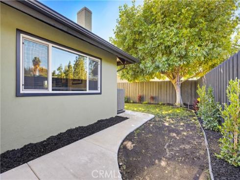 1923  Overlook Road  , Fullerton, CA