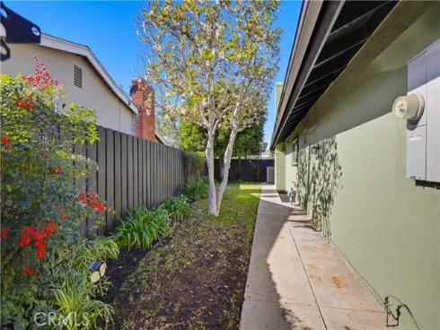 1923  Overlook Road  , Fullerton, CA