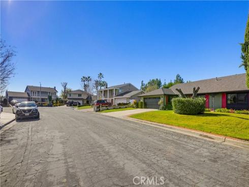 1923  Overlook Road  , Fullerton, CA