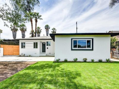 1613 S. Roosevelt Avenue