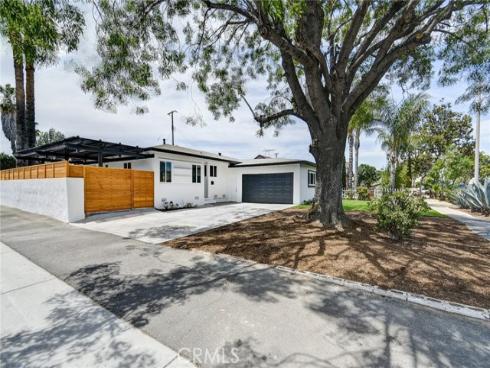 1613 S Roosevelt   Avenue, Fullerton, CA