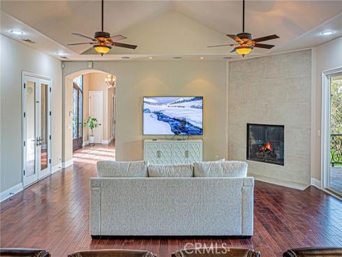 1241 W Valencia Mesa  , Fullerton, CA