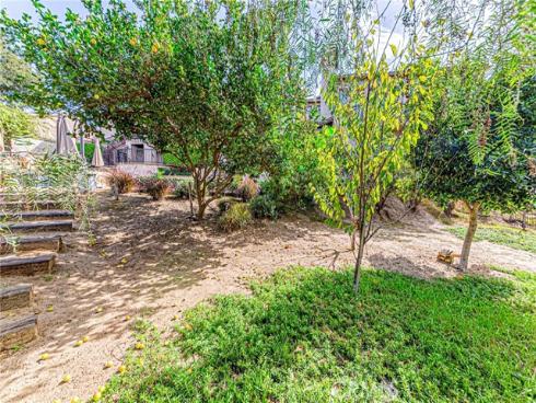 1241 W Valencia Mesa  , Fullerton, CA