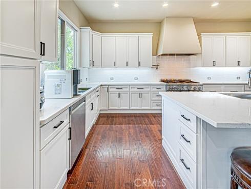 1241 W Valencia Mesa  , Fullerton, CA