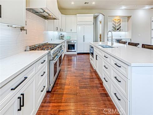 1241 W Valencia Mesa  , Fullerton, CA