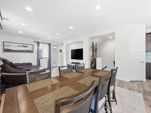 1360 Clementine Way, Fullerton, CA