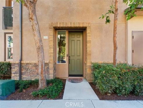 1360 Clementine Way, Fullerton, CA