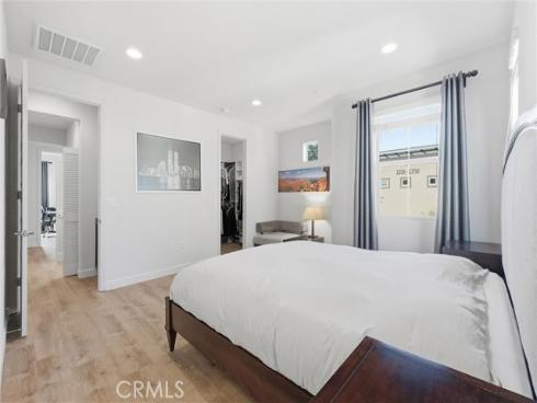 1360 Clementine Way, Fullerton, CA