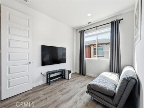 1360 Clementine Way, Fullerton, CA