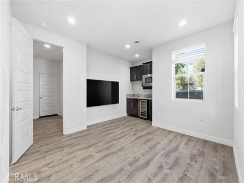 1360 Clementine Way, Fullerton, CA