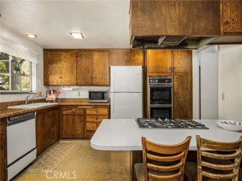 2531  Hartford  , Fullerton, CA